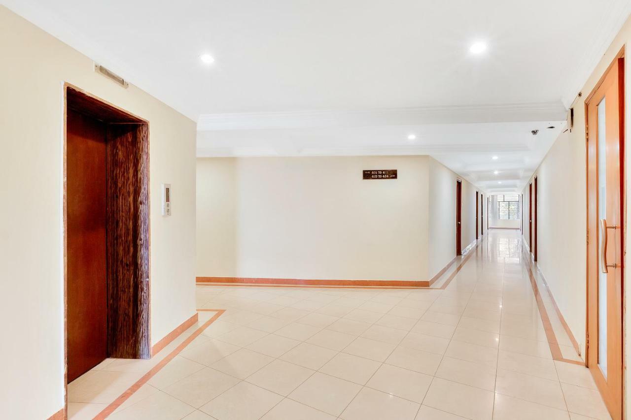 Oyo 10534 Hotel Kanishka バンガロール エクステリア 写真