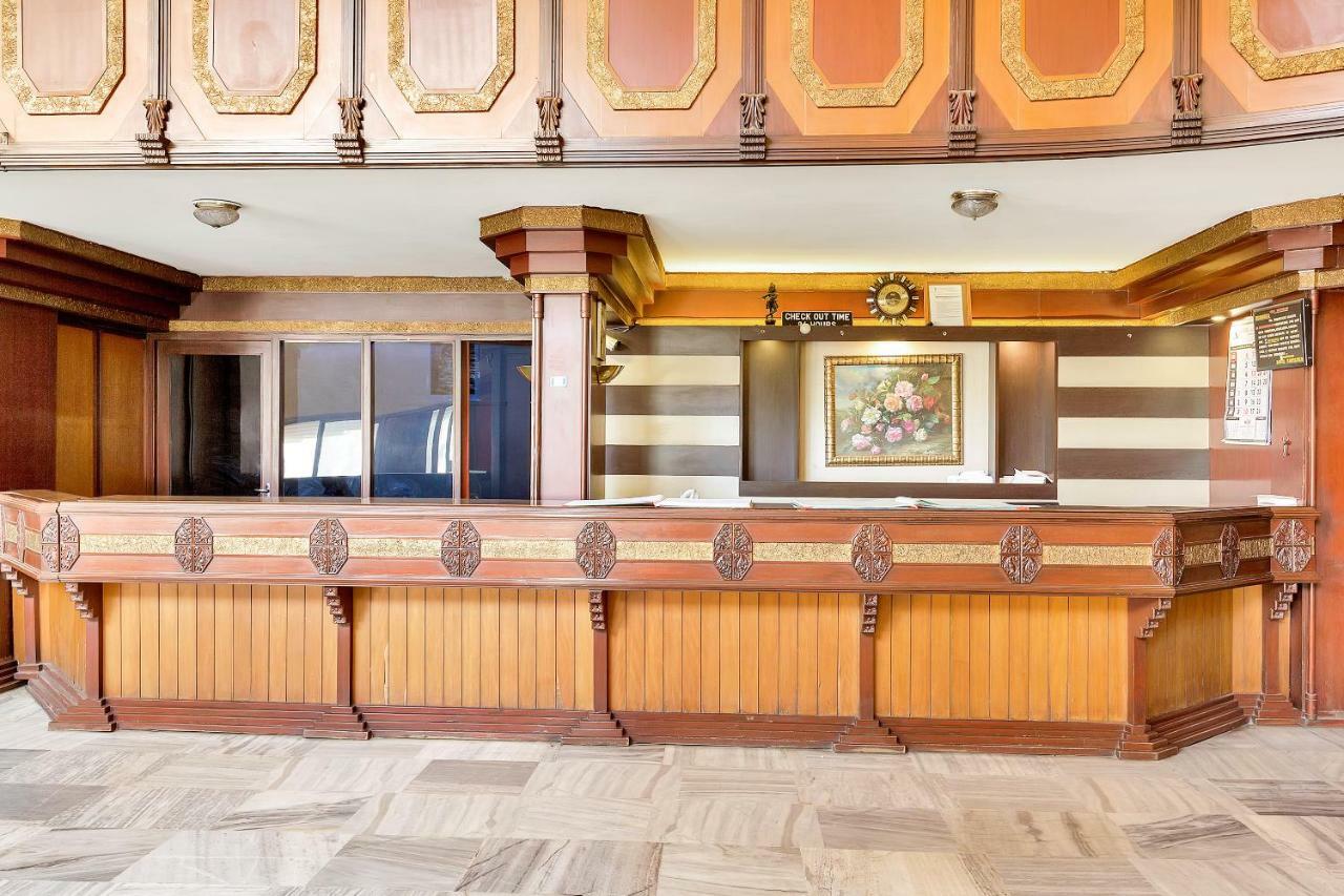 Oyo 10534 Hotel Kanishka バンガロール エクステリア 写真